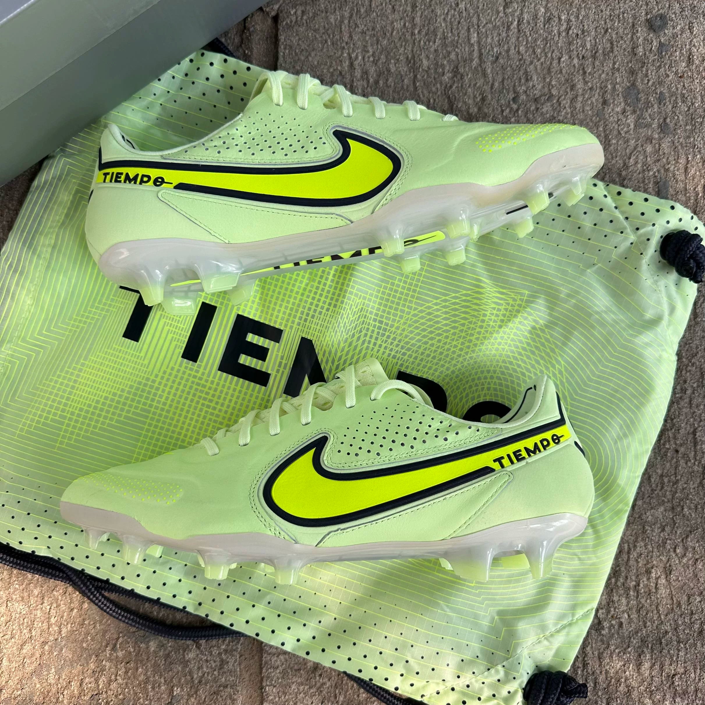 Nike Legend 9 FG - Vista laterale