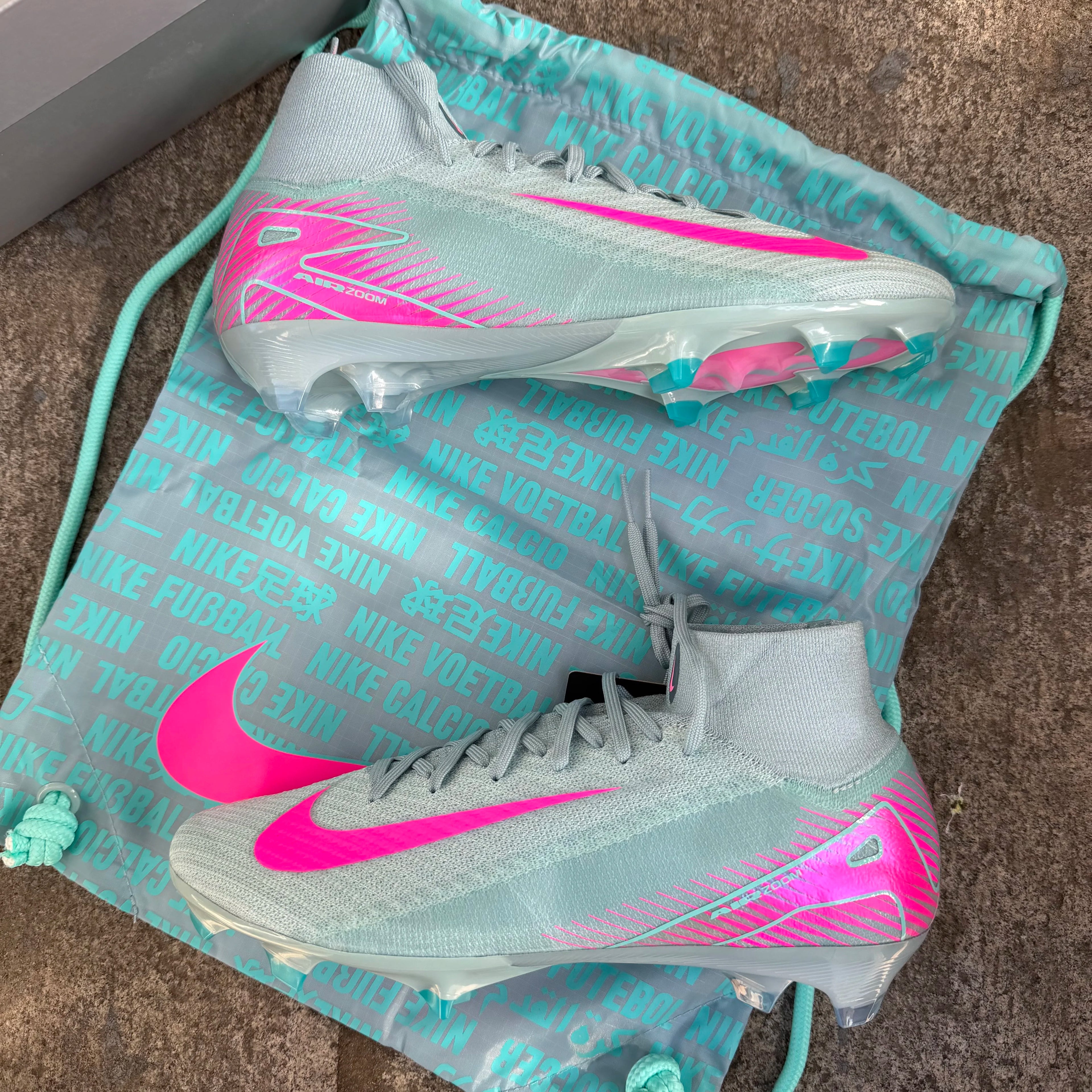 Nike Mercurial 16 Ultra FG - Vista posteriore
