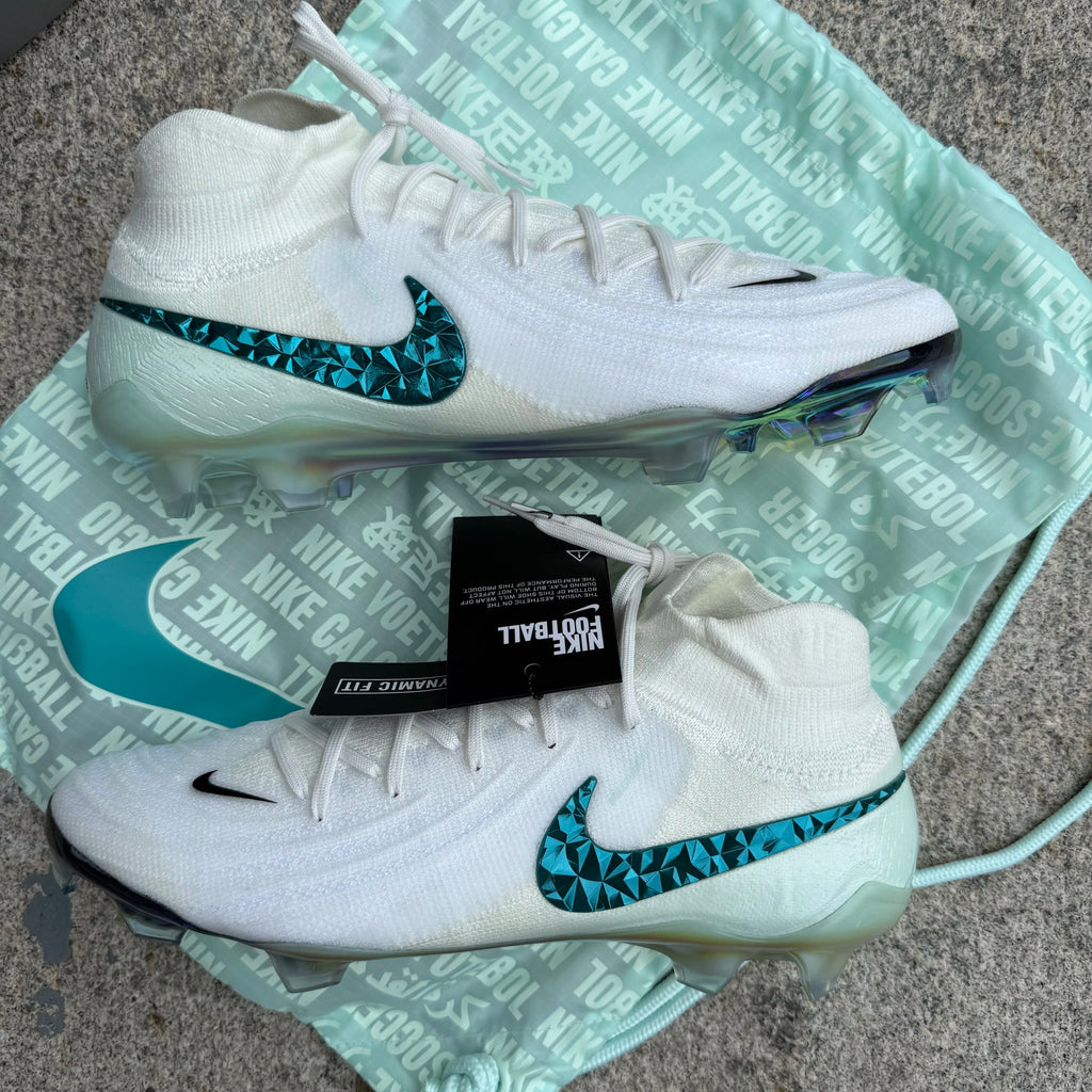Nike Phantom Luna 2 FG HV4891-100 - Vista posteriore