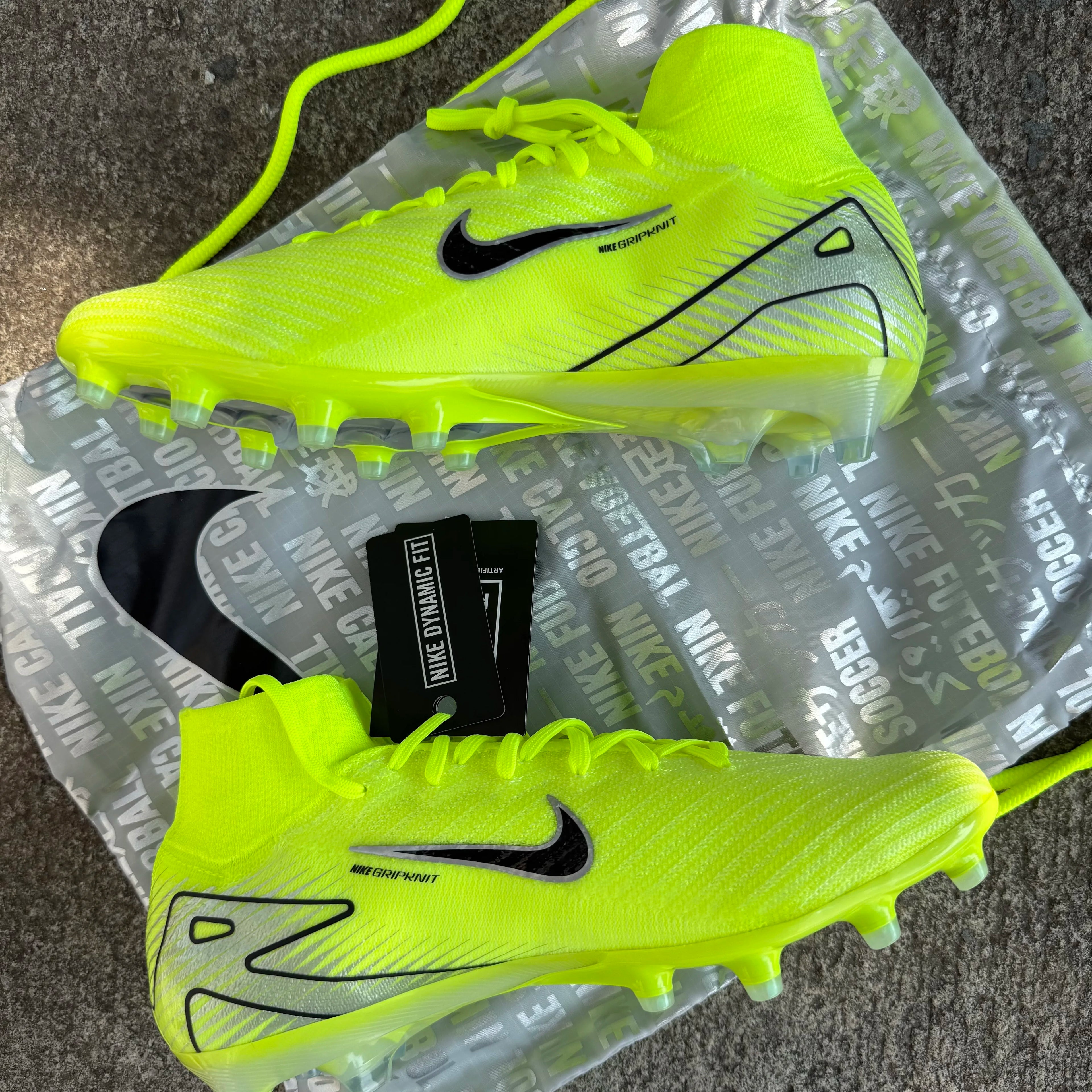 Nike Mercurial 16 Ultra AG-Pro - Vista laterale