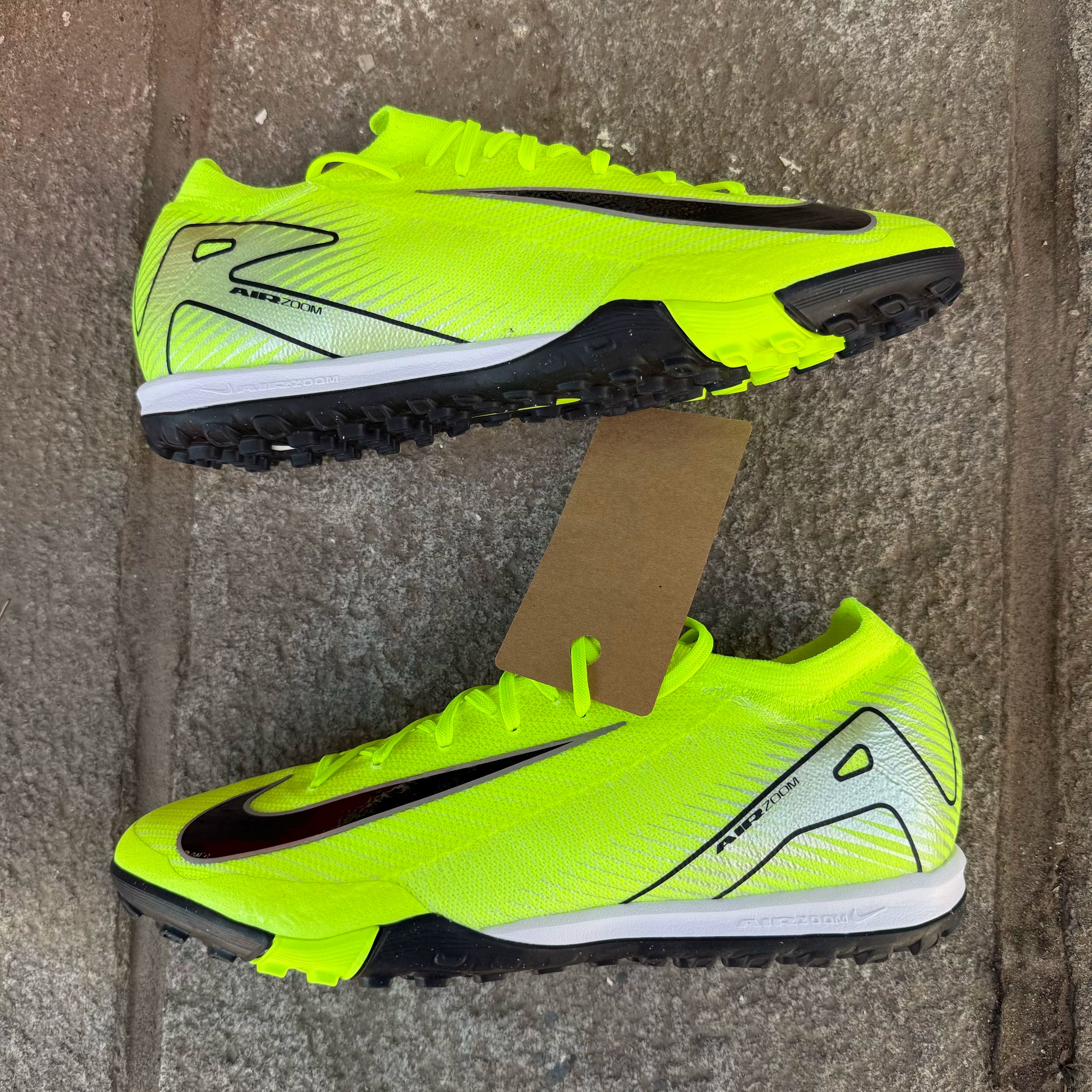 Nike Mercurial 16 PRO TF FQ8687-700 - Vista laterale